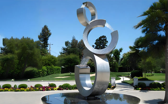 探索不銹鋼噴泉雕塑，開(kāi)啟水與藝術(shù)的奇妙之旅